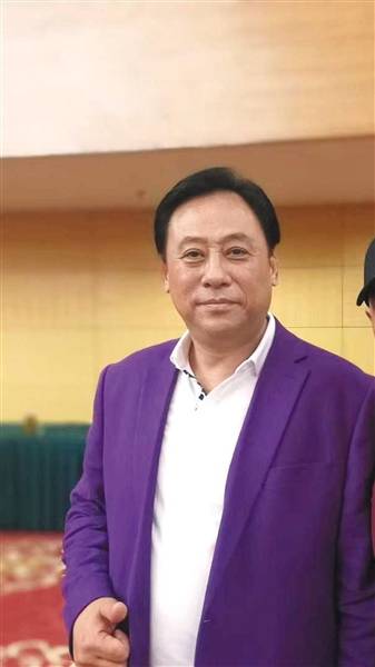 杨凡（中国内地男演员、国学传播者、大校军衔）