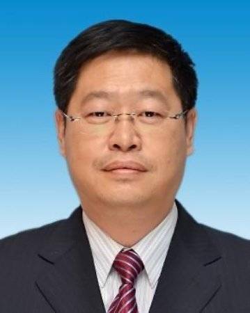 马保国（内蒙古自治区党委金融委员会办公室分管日常工作副主任、金融工作委员会分管日常工作副书记）