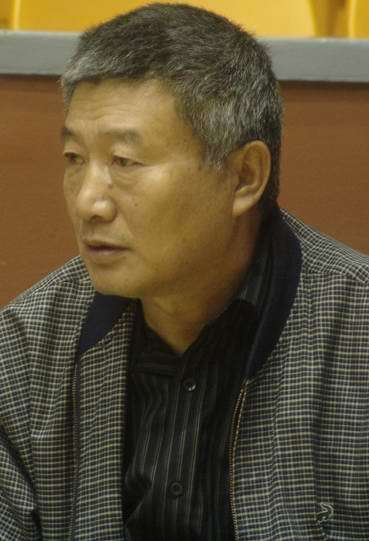 叶鹏（中国篮球教练）