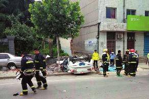 5·19西安小轿车失控事故