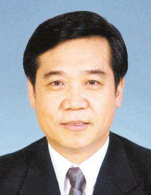 徐敬业（全国政协社会和法制委员会原副主任）