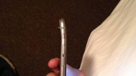 iPhone 6 Plus弯曲门