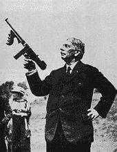 约翰·汤姆逊（汤姆逊冲锋枪的发明者）