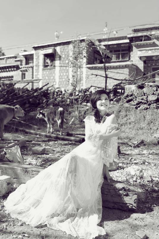 月光下（钟心演唱歌曲）