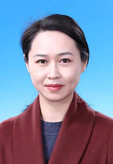 张娟（湖北省恩施土家族苗族自治州工商联副主席、州总商会副会长）