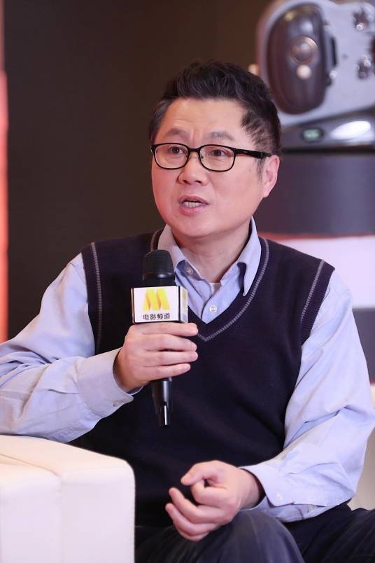 周黎明（中国著名影评人）