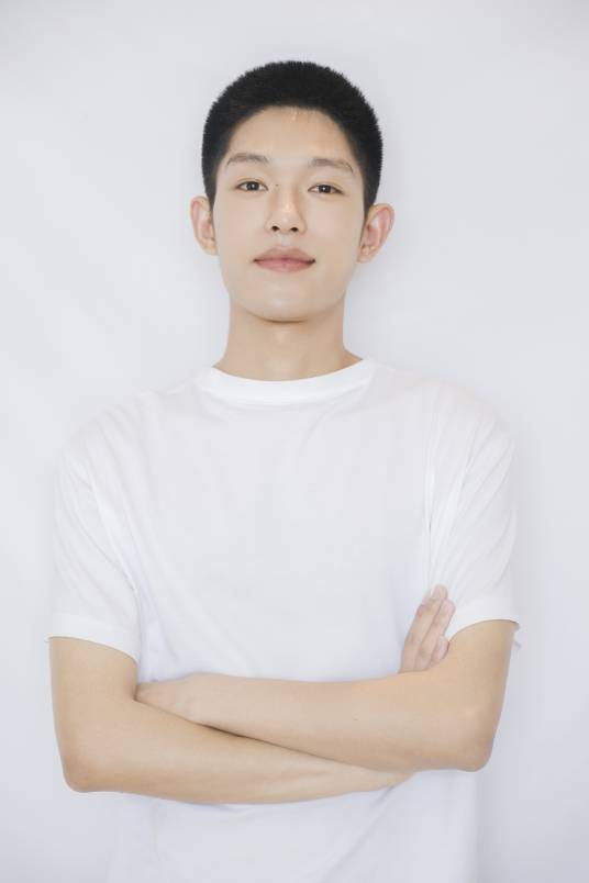 王锵（中国内地男演员）