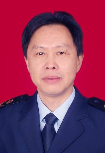 张辉（湖南省卫生计生综合监督局原局长）