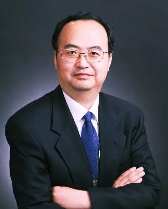 孙军（中国科学院院士、金属结构材料专家）