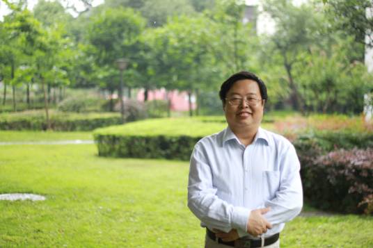 李怡（四川大学文学与新闻学院院长）