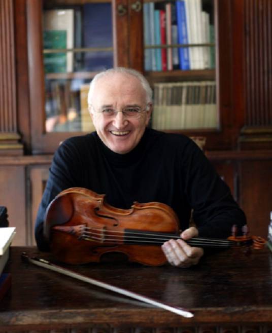 萨尔瓦多·阿卡多