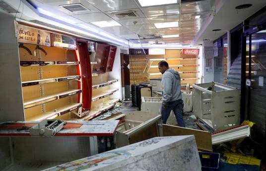 委内瑞拉反总统示威活动