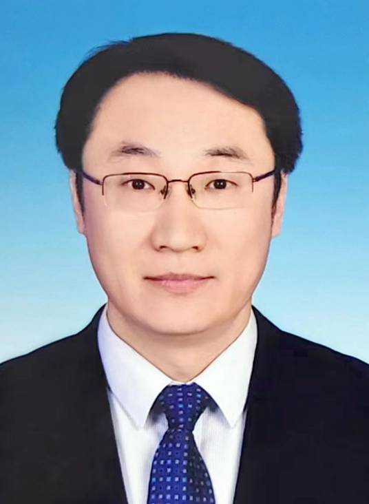 赵岩（江苏省人民政府党组成员、副省长）