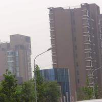 宏福苑（紧邻著名的温都水城的小产权房）