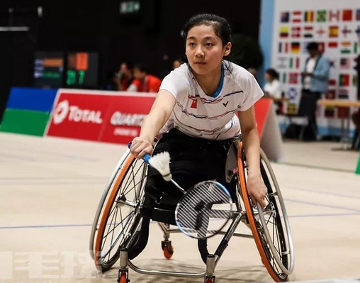 刘禹彤（中国残疾人羽毛球运动员）