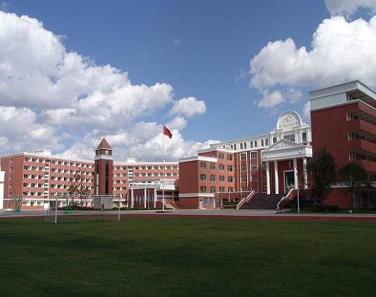 云南师大附中高新一中