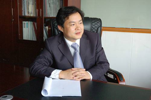 刘春华（华商智业集团董事长）