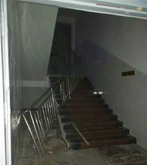 3·20贵州学生打砸学校事件