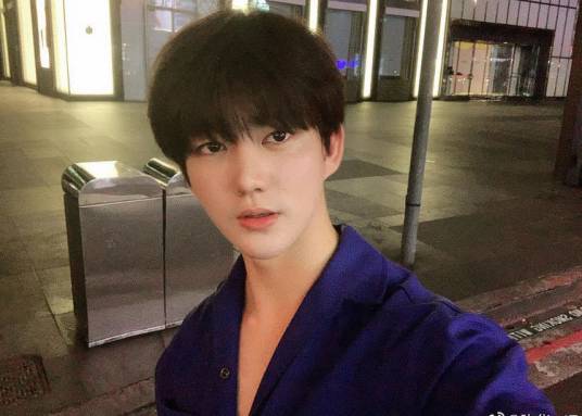 陈华（中国男网红）