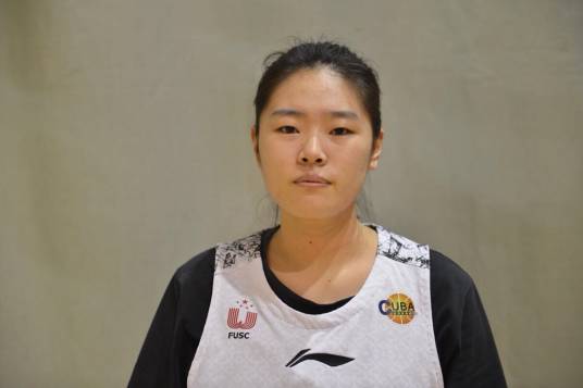 李赫（中国篮球运动员）