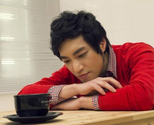 july（韩国作曲家）