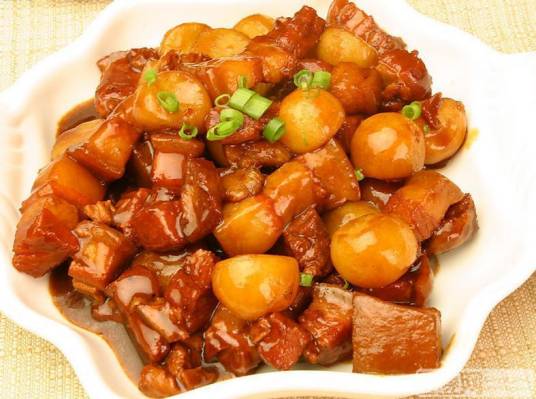 土豆烧肉