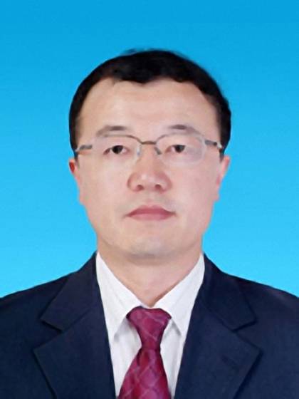 马里（黑龙江省政府机关党组副书记）