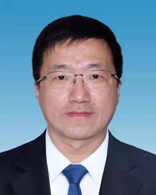 李光辉（山东省济南市莱芜区委副书记，区政府区长、党组书记）