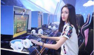 电竞女主播