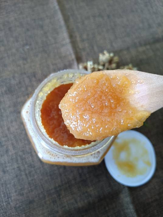 纯天然土蜂蜜