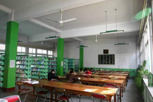 山东中医药大学图书馆