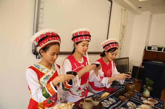 茶俗（白族三道茶）