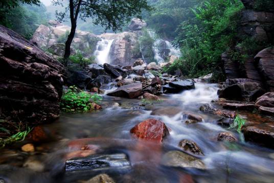 天平山（河南省天平山）