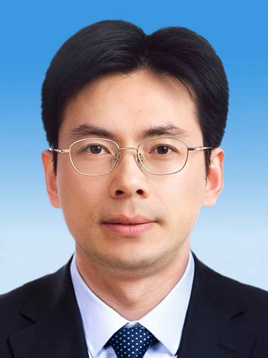 张忠军（中央党校（国家行政学院）校（院）务委员会委员、办公厅主任）