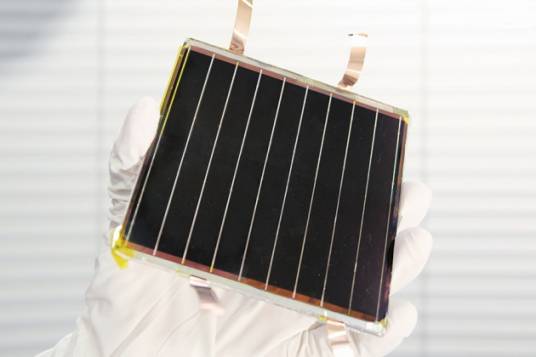 钙钛矿太阳能电池（太阳能电池类型名）