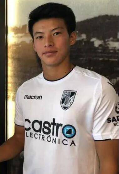 杨浩宇（中国职业足球运动员）