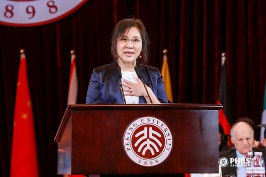 高铭（第十四届全国政协委员，中国载人航天工程应用系统总指挥）