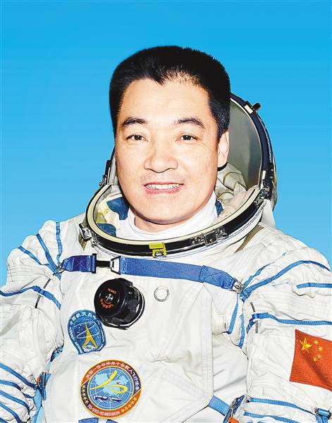 张晓光（中国人民解放军航天员大队特级航天员、神舟十号航天员）