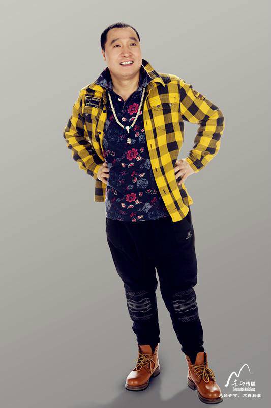 张小飞（中国内地男演员、辽宁民间艺术团副团长、赵本山的弟子）