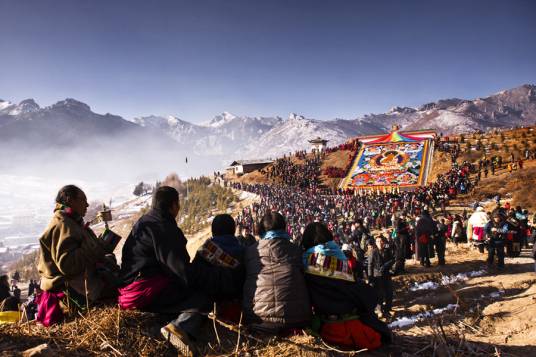 洛萨（藏历新年）