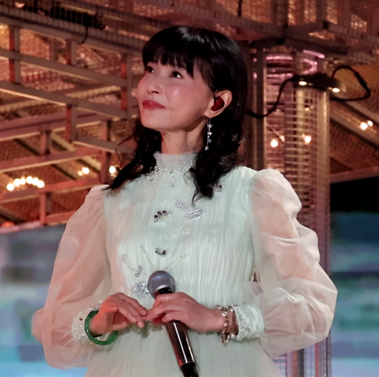 张慧清（中国台湾乐坛著名合音、华语流行音乐女歌手）