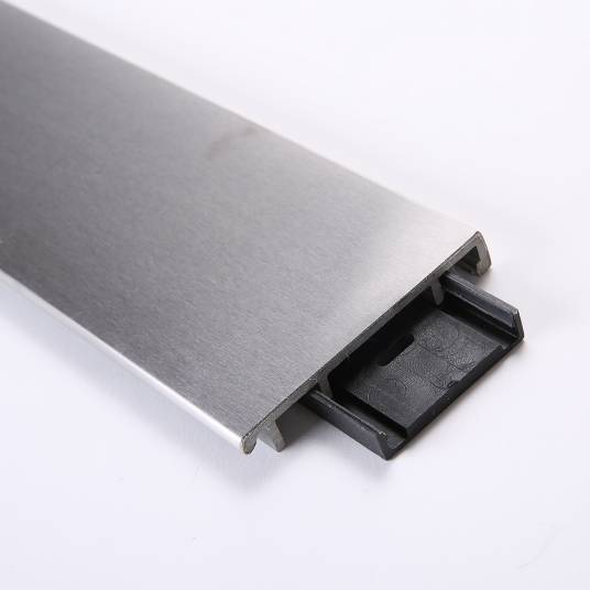 不锈钢踢脚线
