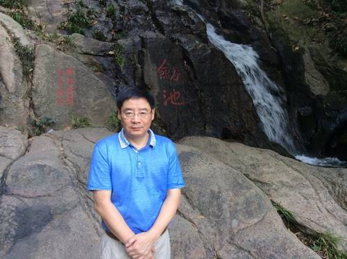 张兴华（南京工业大学教授）