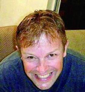 外籍男虐待中国养女