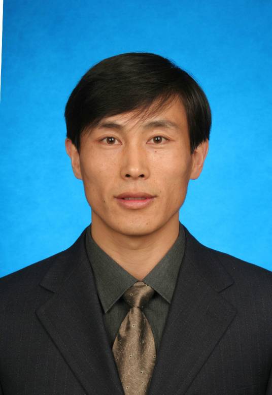 李伟峰（黑龙江省大庆市龙凤区委副书记、区长）