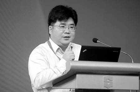 徐德清（耶鲁大学工程计算中心助理主任）