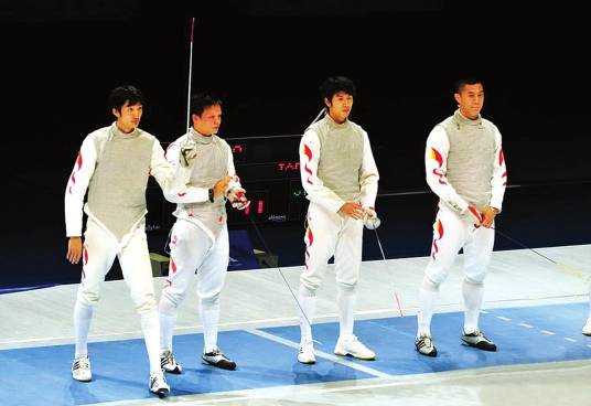 中国男子花剑队