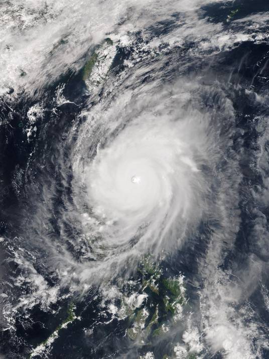 台风红霞（2015年第6号超强台风）