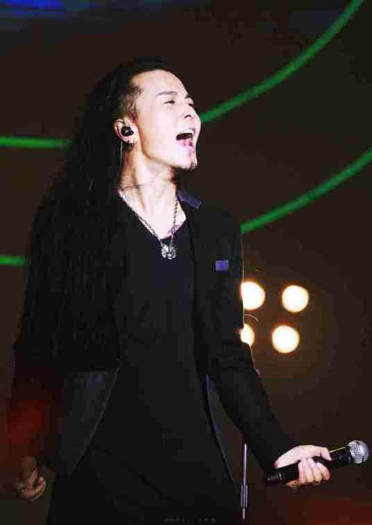 陈辉（面孔乐队主音歌手）