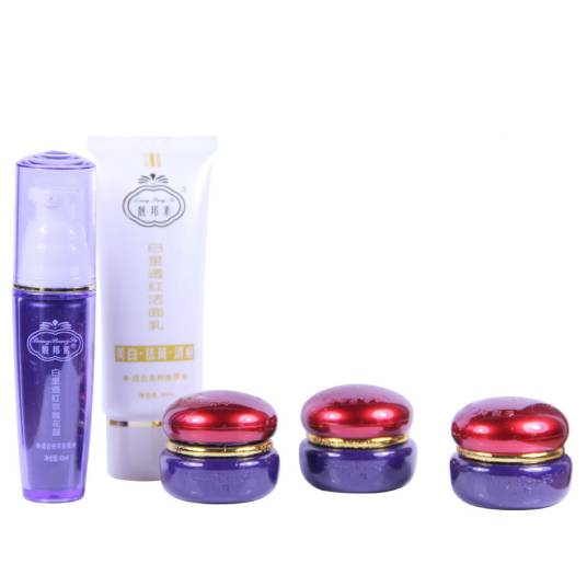 白里透红祛斑霜